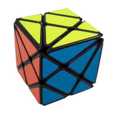 Магическо кубче Рубик с триъгълници