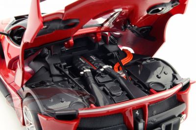 Bburago Метална количка Ferrari Ferrari FXX K - 1:18