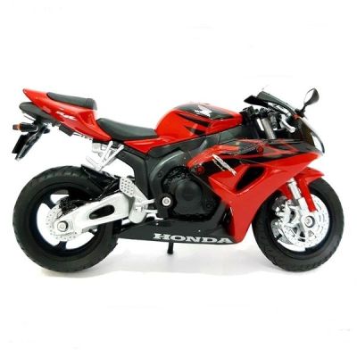 Мотор Honda CBR1000RR Fireblade Welly мотоциклет 1:18