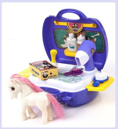 Детски салон за понита в куфар с аксесоари