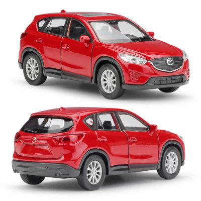 Металeн автомобил с отварящи се врати Mazda CX-5 2015 -1:34 Welly 