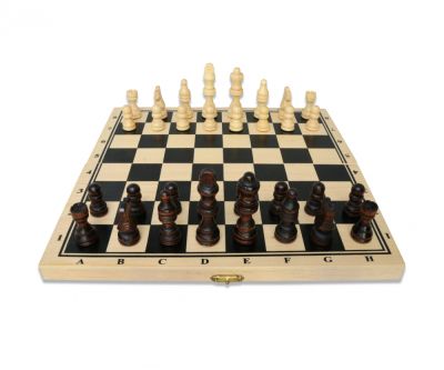 Делукс шах в дървена кутия NORIS 606108014