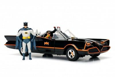 Метален автомобил Batmobile&Batman 1966 Classic TV Series 1/32