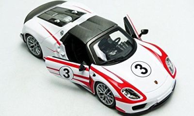 Метална кола Porsche 918 Spyder Weissach Bburago 1:24  