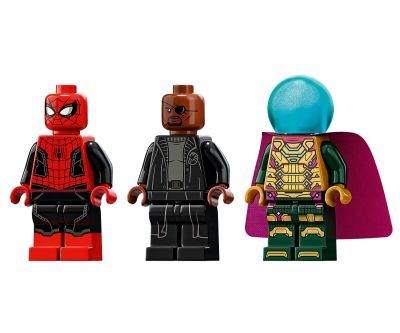 Конструктор LEGO Marvel Super Heroes 76184 - Spider -Man срещу дрона на Mysterio