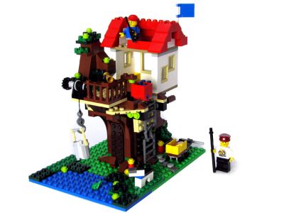 LEGO CREATOR къща на дърво 3в1 31010