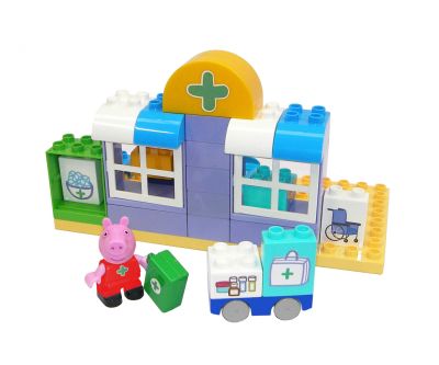 Конструктор за медицински грижи в куфар Peppa Pig PlayBIG Bloxx 800057144