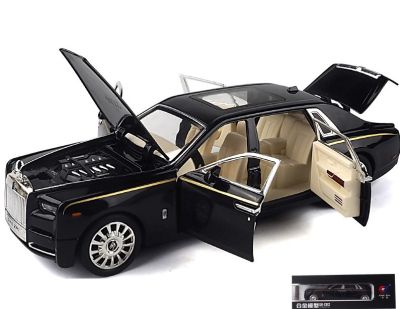 Метален автомобил със звук и светлини Rolls Royce 1/24 -CZ116 Black
