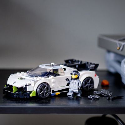 Конструктор LEGO Speed Champions Koenigsegg Jesko 76900