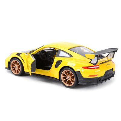 Метална кола с отварящи се врати Porsche 911 GT2 RS MAISTO 1:24