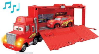 Камион CARS TRUCKS Kамион автовоз с ремарке Lightning McQueen със звук и светлини GYK60