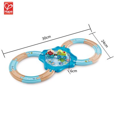 Дървенo влакче Подводни истории Hape H3827