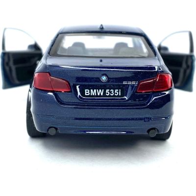 Металeн автомобил с отварящи се врати BMW 535i blue 1:34 Welly 