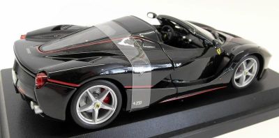 Метален автомобил Ferrari LaFerrari Aperta F70 Bburago 1:24 black