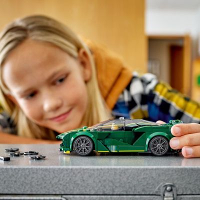 Конструктор LEGO Speed ​​Champions 76907 - Lotus Evija