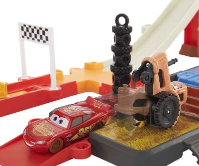 Kомплект надпревара в Радиатор спрингс Mattel Cars HDN02 