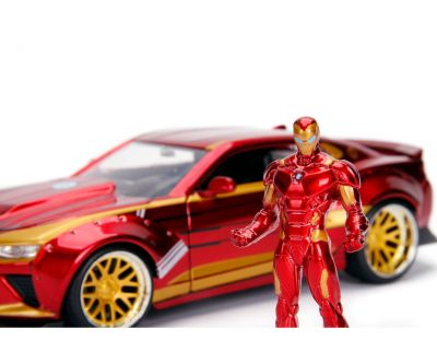 Метален автомобил Marvel Iron Man 2016 Chevy Camaro SS 1:24 Jada Toys 225003