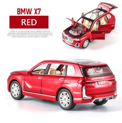 Метален автомобил със звук и светлини BMW X7 1/24 red