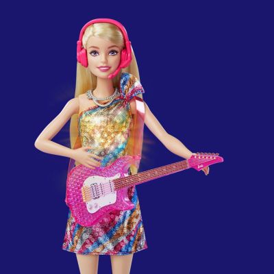Кукла с микрофон Barbie „Малибу“Big City, Big Dreams™ със светлинни и звукови ефекти GYJ23