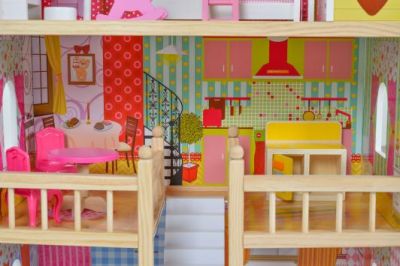 Дървена къща за кукли с обзавеждане EMILY Moni Toys 8209