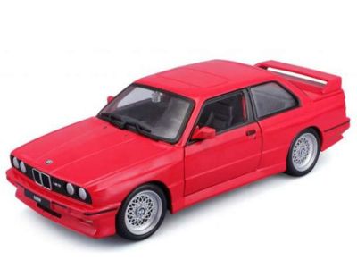 Метална кола BMW M3 E30 1988 Bburago 1:24  