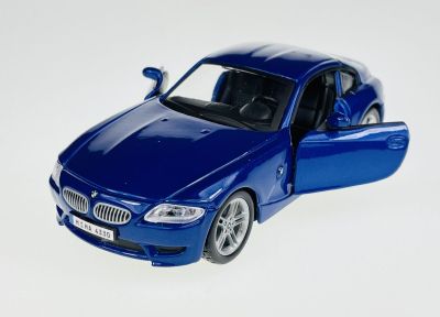 Метален автомобил BMW Z4 M Coupe Bburago 1:32