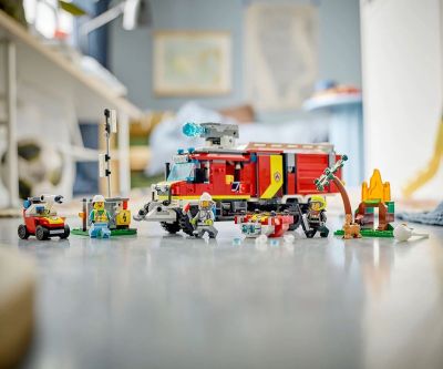 Конструктор LEGO City Fire 60374 - Камион на пожарната команда