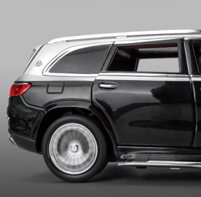 Метален автомобил Mercedes Maybach GLS 600 със звук и светлини 1/24 сив