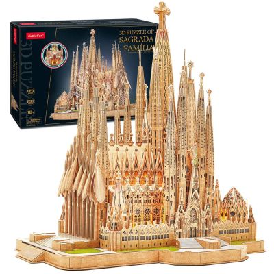 Пъзел 3D Sagrada Familia 696ч. с LED светлини CubicFun L530h