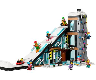 Конструктор LEGO City 60366 Център за ски и катерене