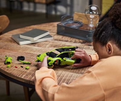 Конструктор LEGO Technic 42161 - Lamborghini Huracán Tecnica