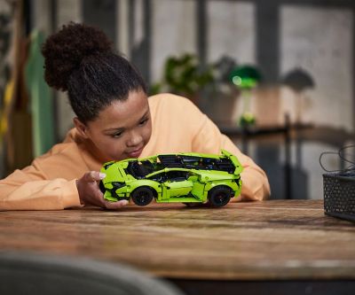 Конструктор LEGO Technic 42161 - Lamborghini Huracán Tecnica