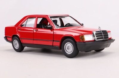 Метален автомобил Mercedes Benz 190E 1987 Bburago 1:24 