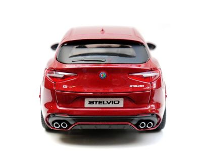 Метален автомобил Alfa Romeo Stelvio Bburago 1:24 