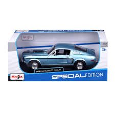 Метална кола Ford Mustang GT Cobra 1968 Maisto 1/18 31167