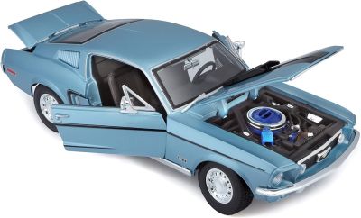 Метална кола Ford Mustang GT Cobra 1968 Maisto 1/18 31167
