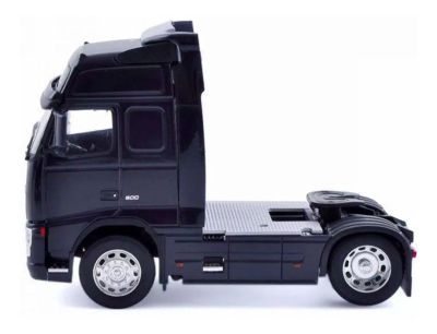 Метален камион влекач Volvo FH WELLY 1/32 тъмно син
