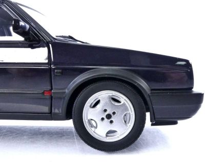 Метална кола Volkswagen Golf GTI Fire and Ice 1991 Norev 1:18 - 188558