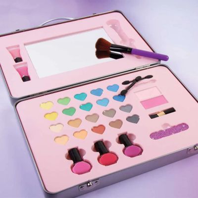 Make It Real гримове в метално куфарче Glam 2506 