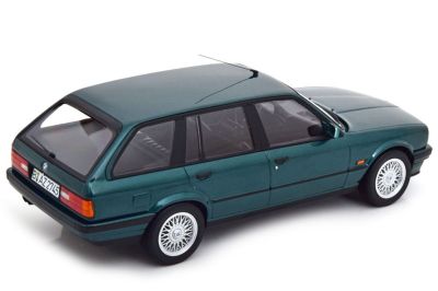 Метална кола BMW 325i Touring 1990 Norev 1:18 - 183219