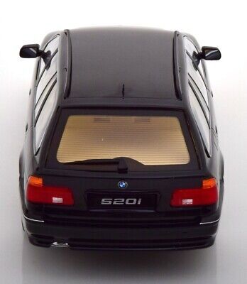 Колекционерска кола BMW E61 M5 Black 2004 OTTOMobile 1:18 - OT1020