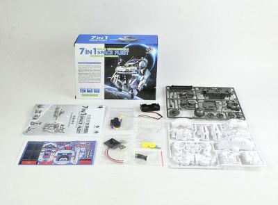 Соларен робот 7 в 1 - Solar Rechargeable Space Fleet Kit