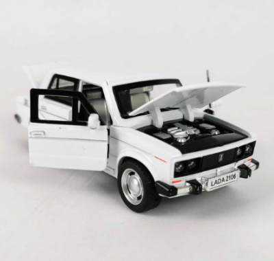 Метална кола Lada 2106 със светлини и звуци - бяла 1:32 