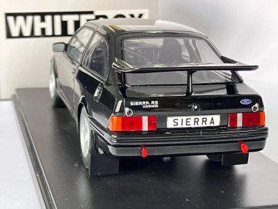 Метална кола Ford Sierra RS Cosworth 1987 WHITE BOX 124212
