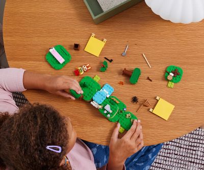 Конструктор LEGO Animal Crossing 77047 - Bunnie сред природата