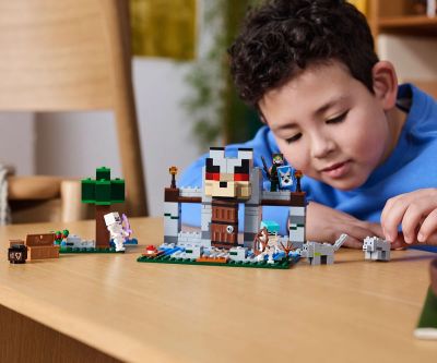 Конструктор LEGO Minecraft 21261 Вълчата крепост