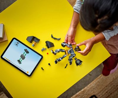 Конструктор LEGO DC Comics Super Heroes 76270 Batman Роботска броня на Батман