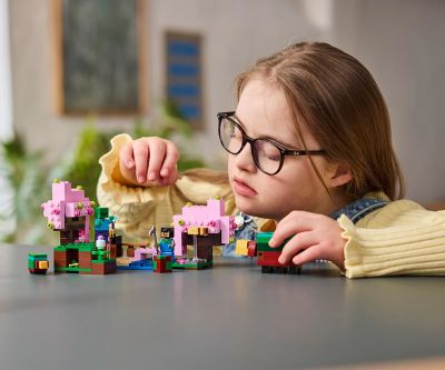 Конструктор LEGO Minecraft 21260 Черешова градина
