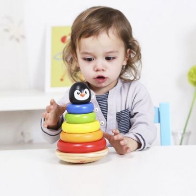 Дървена Бебешка низанка Пингвин Tooky Toy TKB502