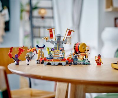 Конструктор LEGO NINJAGO 71818 Арена за битки в турнира